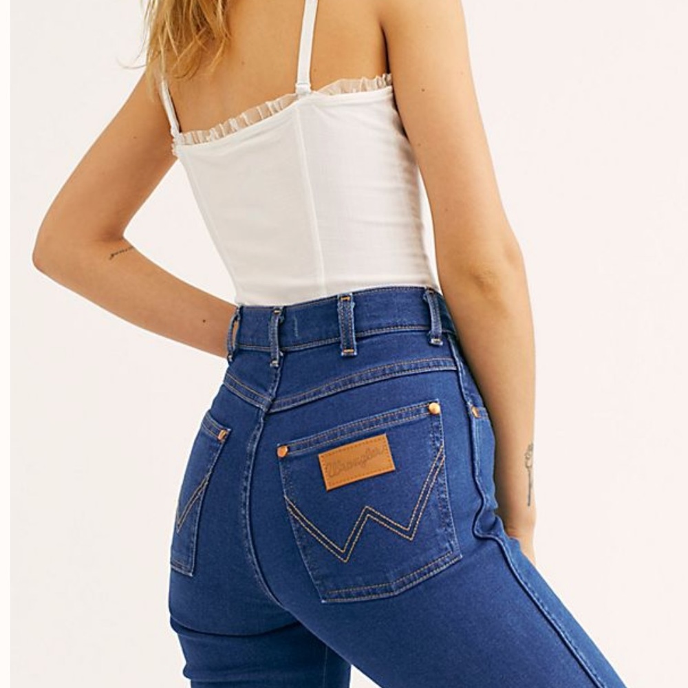 Wrangler Heritage Jeans In True Blue